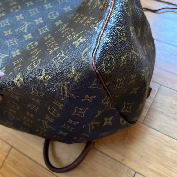Louis Vuitton Monogram Speedy 40 - Picture 13 of 16